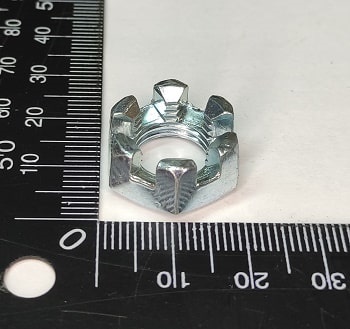 Гайка М12х1,25 корончатая пальца хвостовика