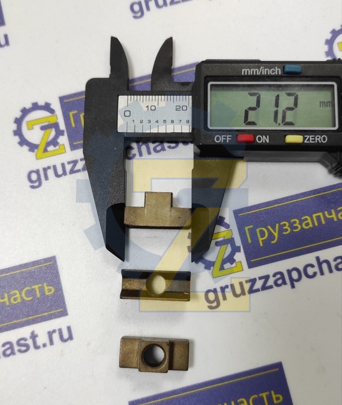 Сухарь синхронизатора ZF