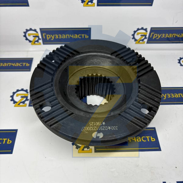 Фланец редуктора D=165 H=70 Z=28 (4 отв.) X3000 6х6