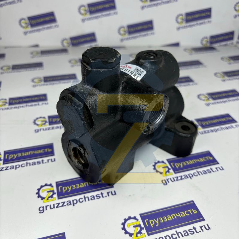 Клапан расхода и давления 2отв.М20х1,5; 1отв.G3/4 (ОАО МАЗ)
